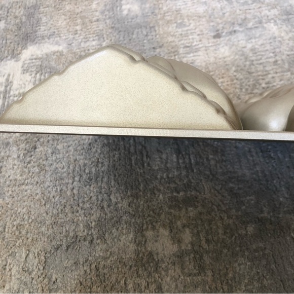 Nordic Ware Vintage Santa Claus Cake Pan 10 Cups 2.4 Liter Mold 3D Christmas GUC - Picture 9 of 11